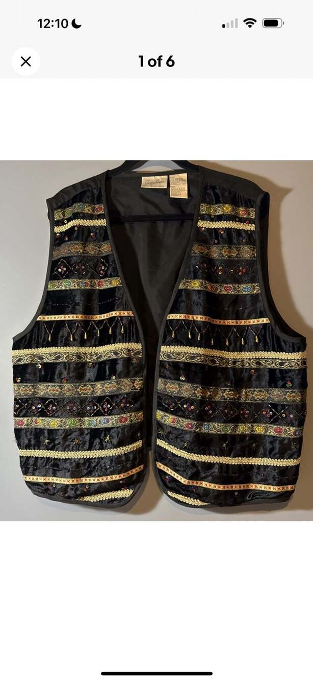 Jaclyn Smith Vest Size 22W Black Velvet Beaded Sequin Boho Open Front